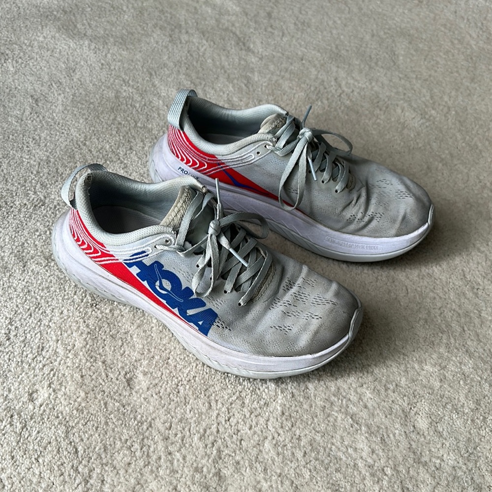 Hoka One One Carbon X
